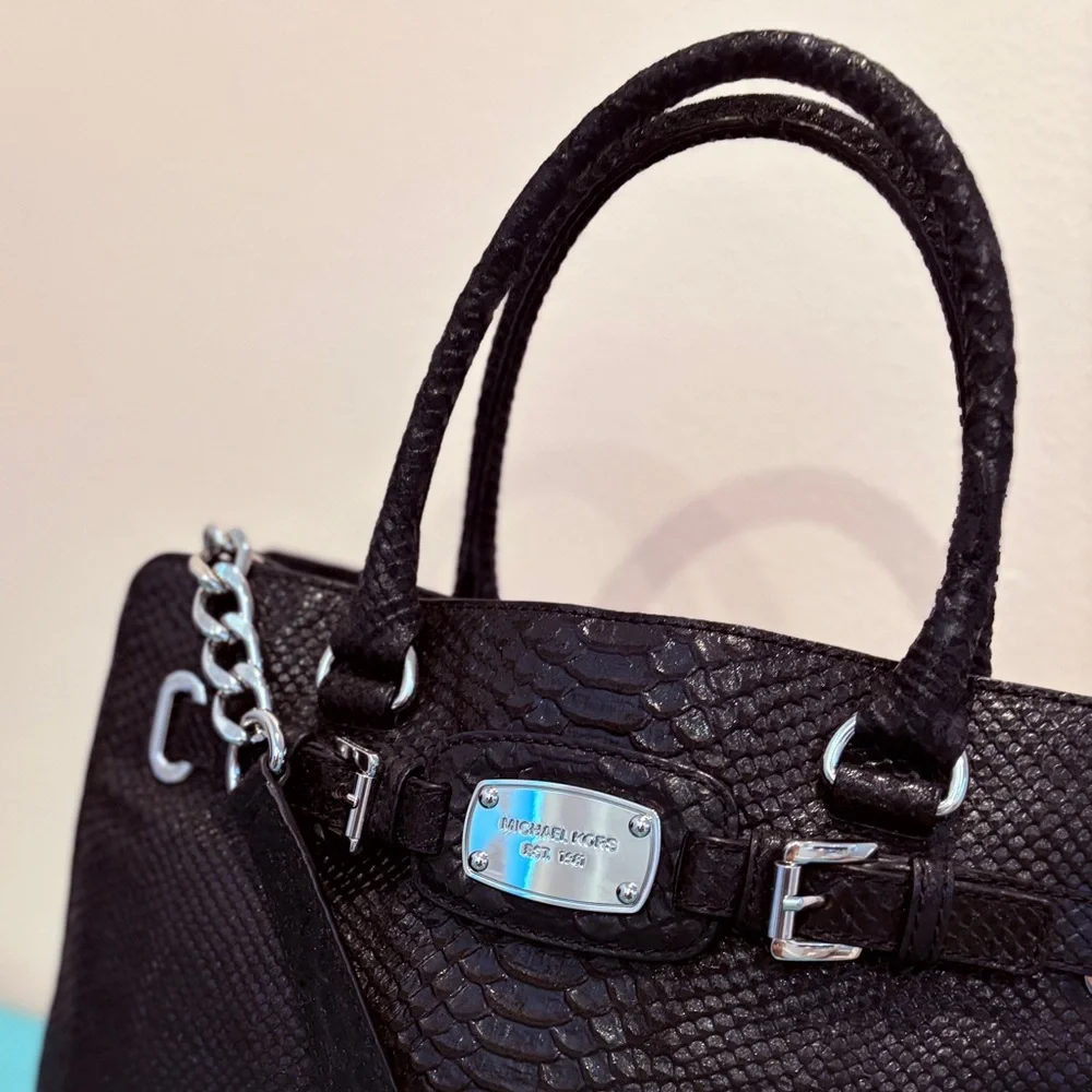 Michael Kors Black Python Leather Hamilton Purse - Picture 2 of 11